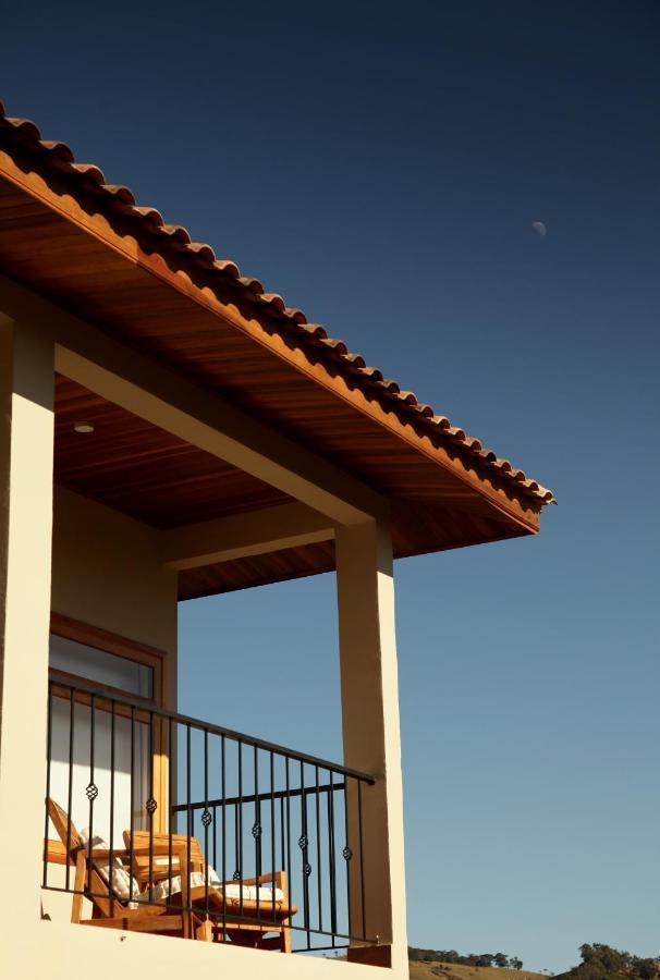 Solário Chalés Hotel Bueno Brandão Exterior foto